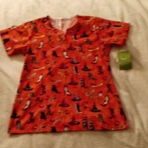 HALLOWEEN SCRUB TOP BRING IT ON SIZE SMALL